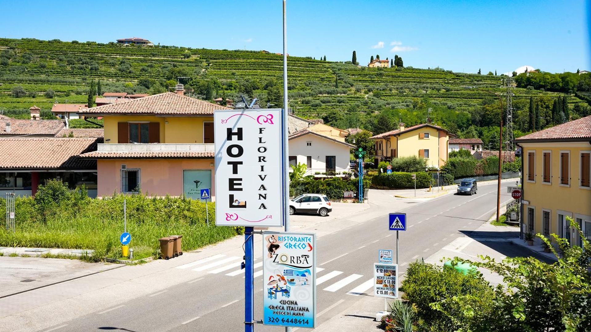 Florivana Boutique Hotel Ristorante San Pietro in Cariano Εξωτερικό φωτογραφία